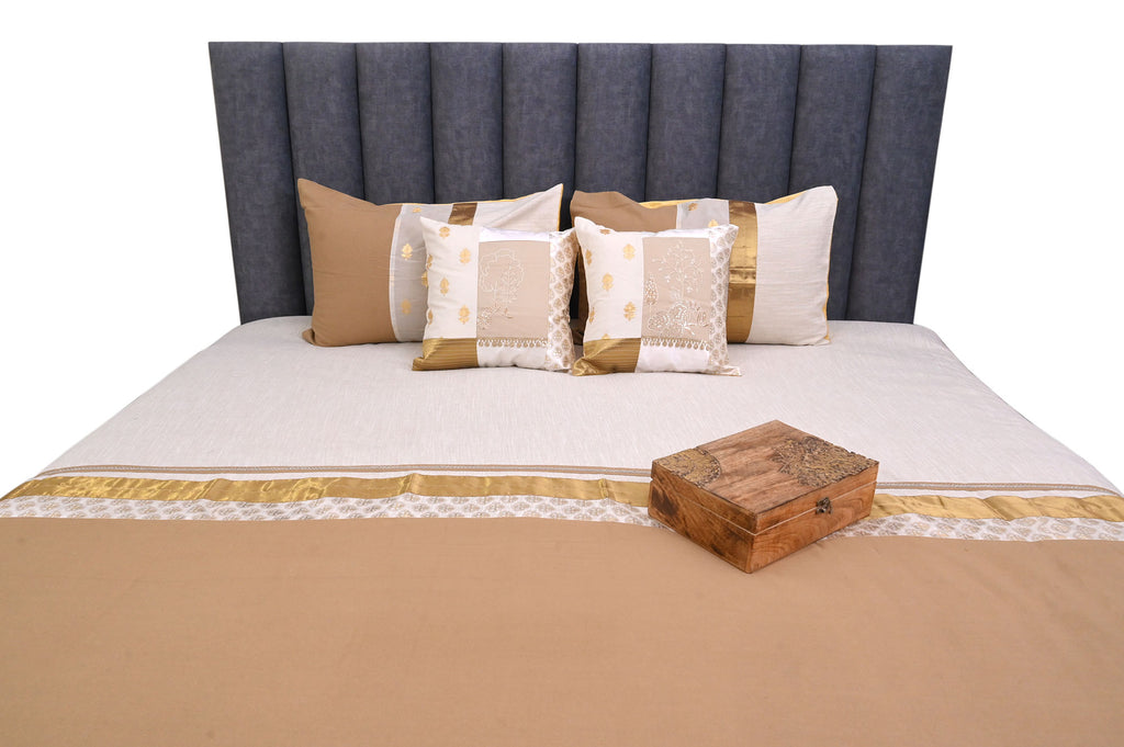 Golden Heritage Ivory & Sand Bed Ensemble