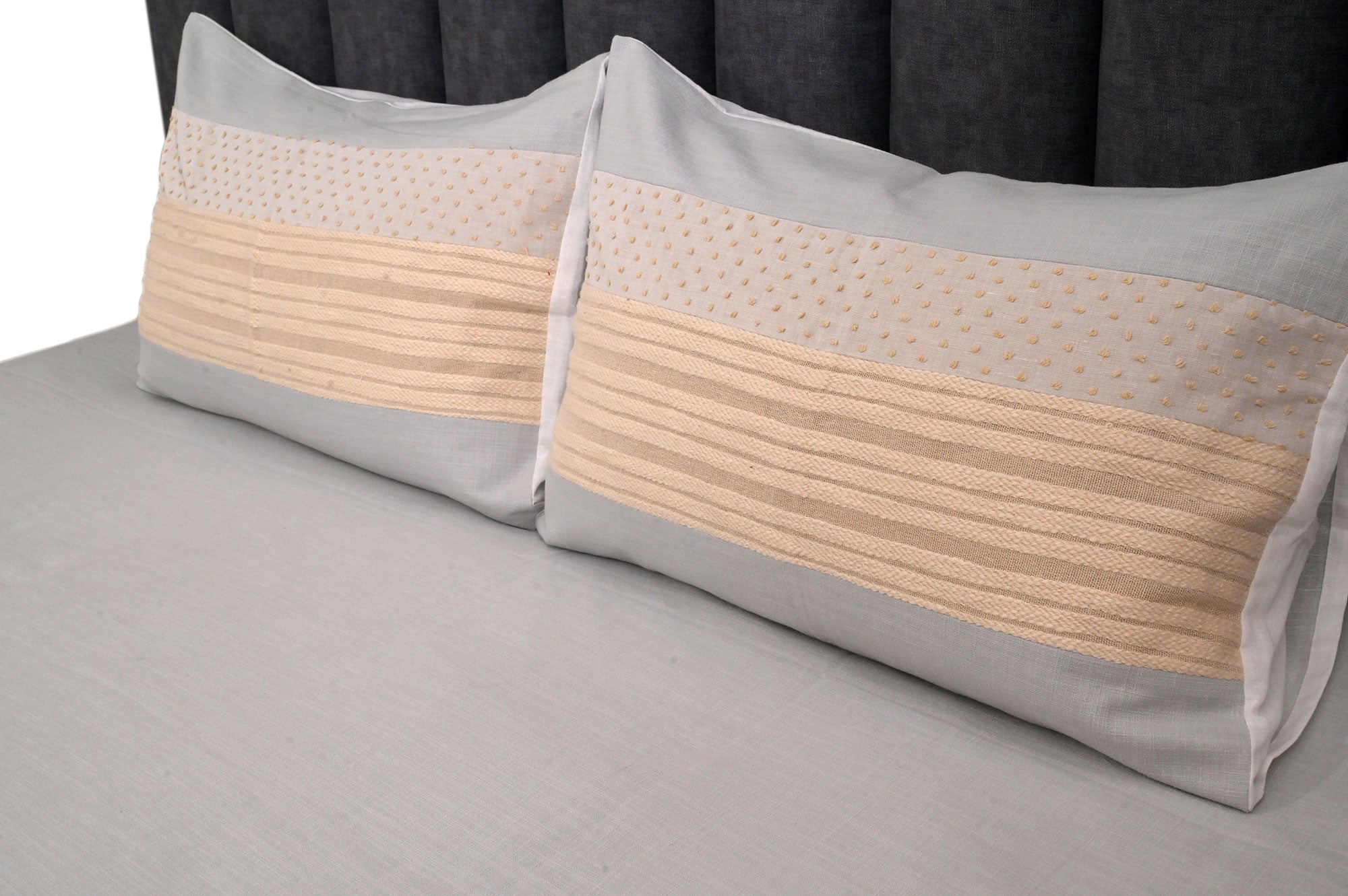 Ivory Essence Minimal Bed Ensemble