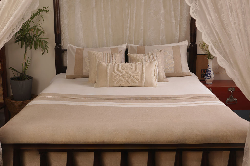 Sands of Serenity Beige Bed Ensemble