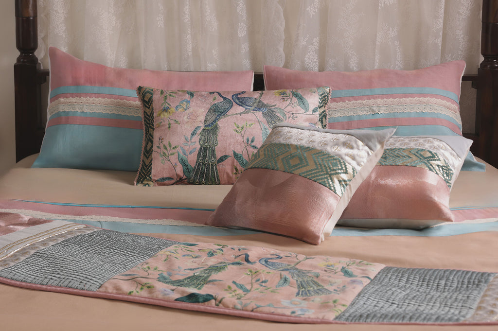 Peacock Grace Pastel Bed Ensemble