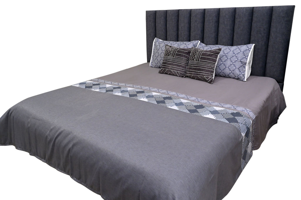 Blush Harmony Bedspread Set