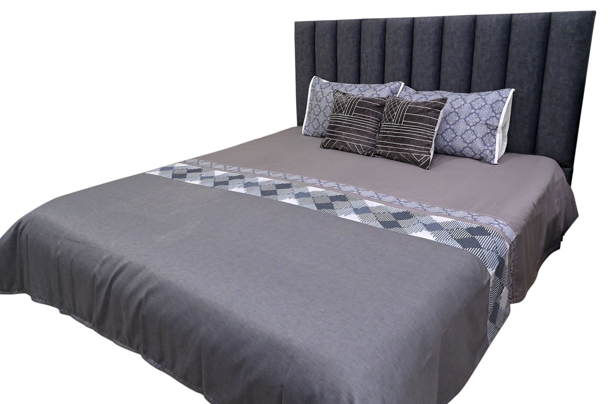 Blush Harmony Bedspread Set