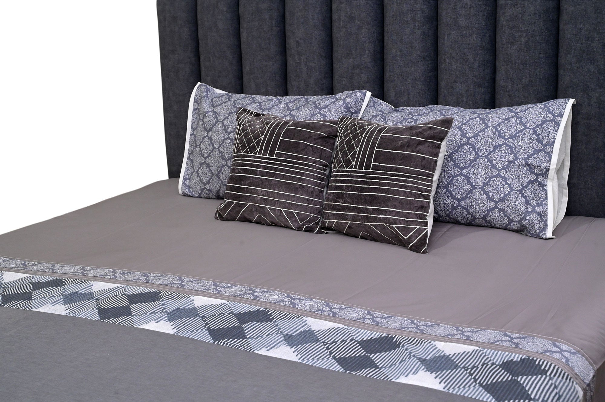 Blush Harmony Bedspread Set