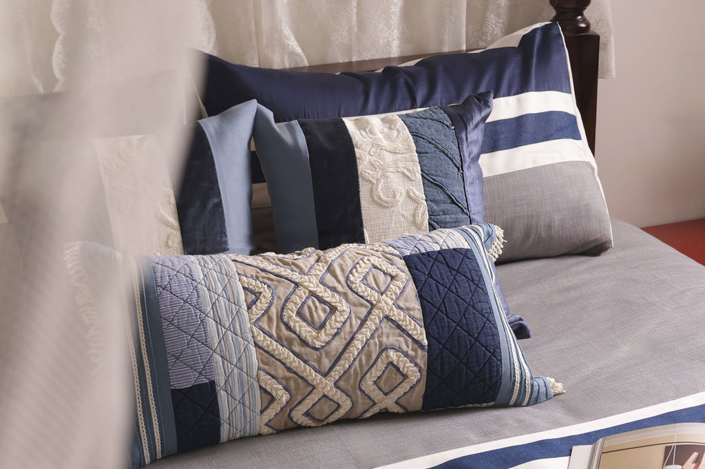 Nautical Charm Indigo & Ivory Bed Ensemble