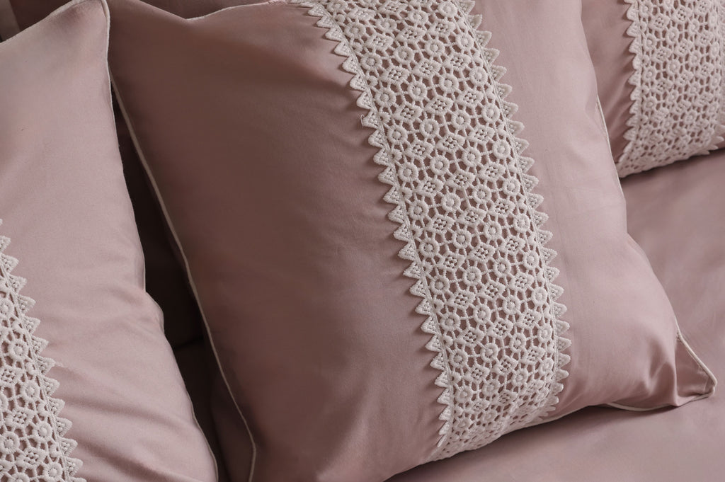 Blush Lace Charm Bed Ensemble