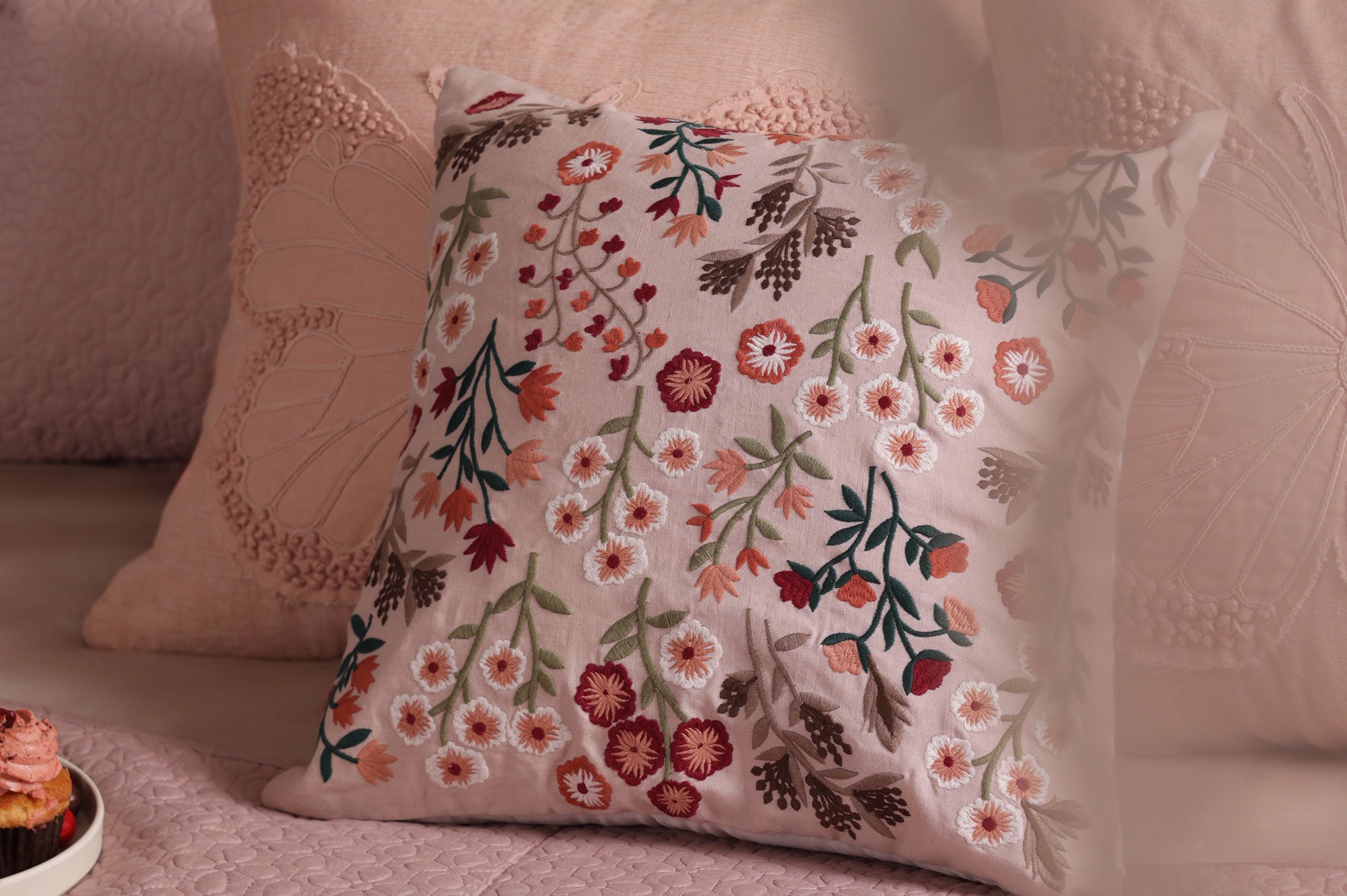 Blush Serenity Floral Bed Ensemble