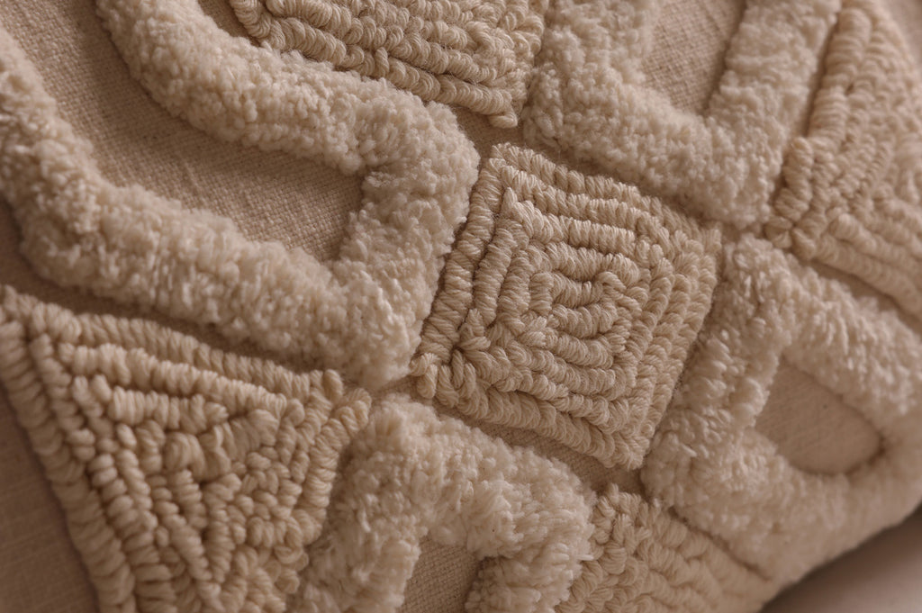 Sands of Serenity Beige Bed Ensemble