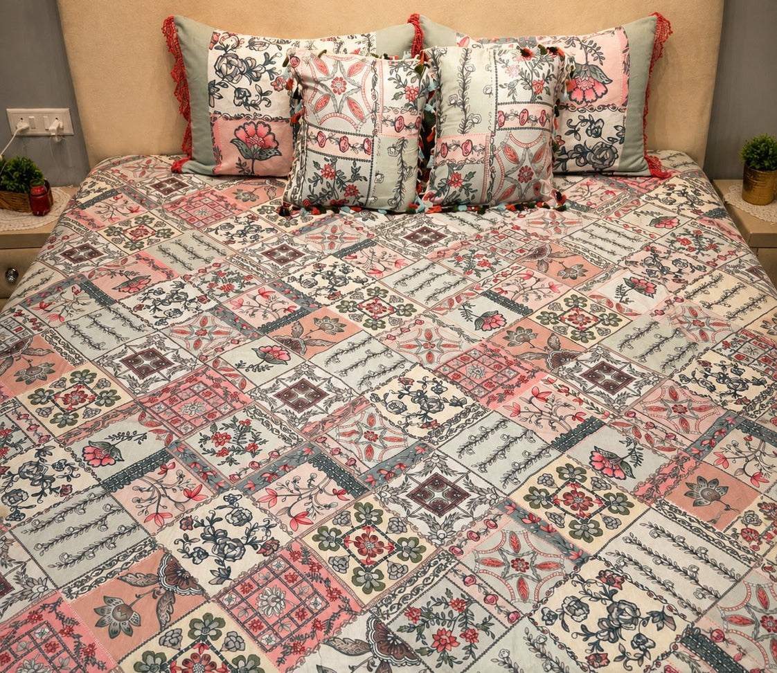 Coral Mosaic Floral Patchwork Bedsheet Set