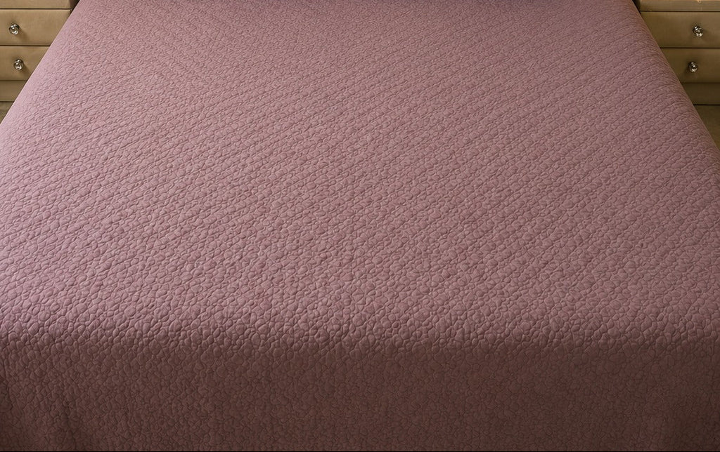 Dusty Mauve Floral Quilted Bedsheet Set